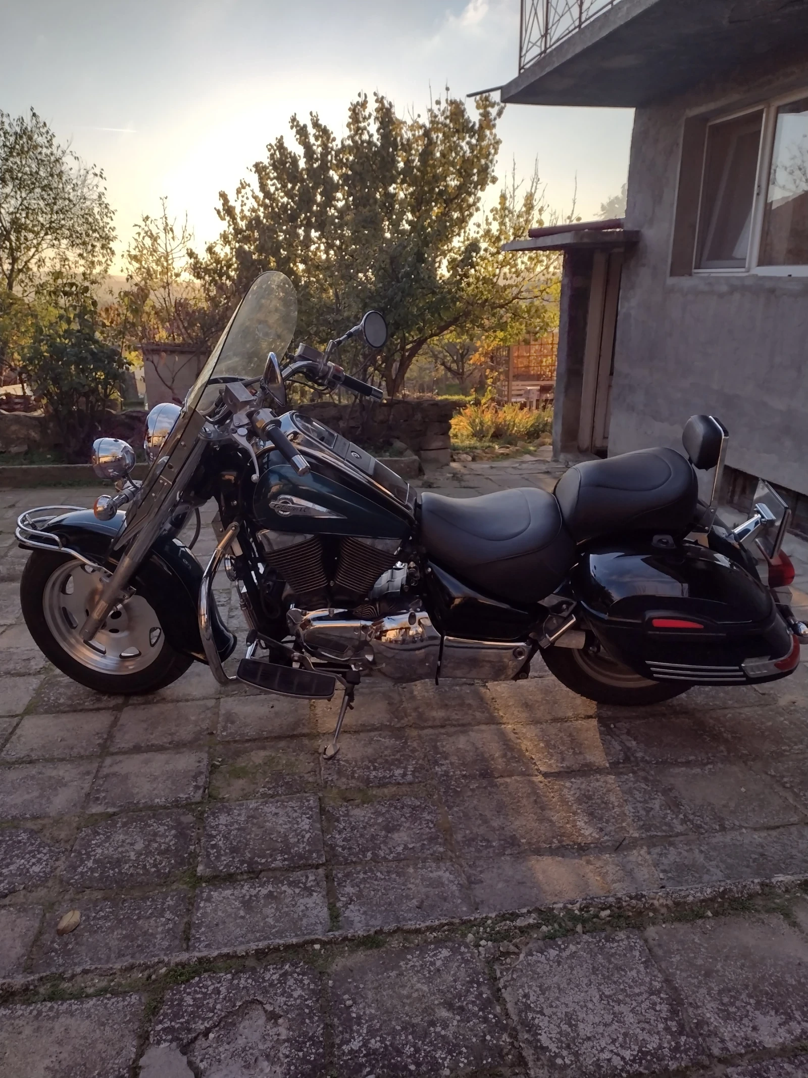 Suzuki Intruder LC 1500 - изображение 8