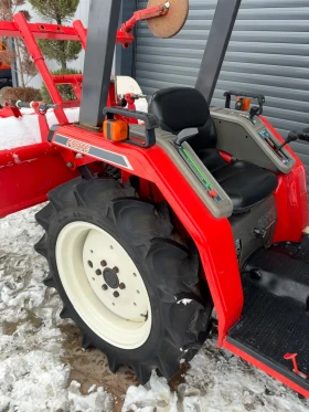 Трактор Yanmar F-7, снимка 10