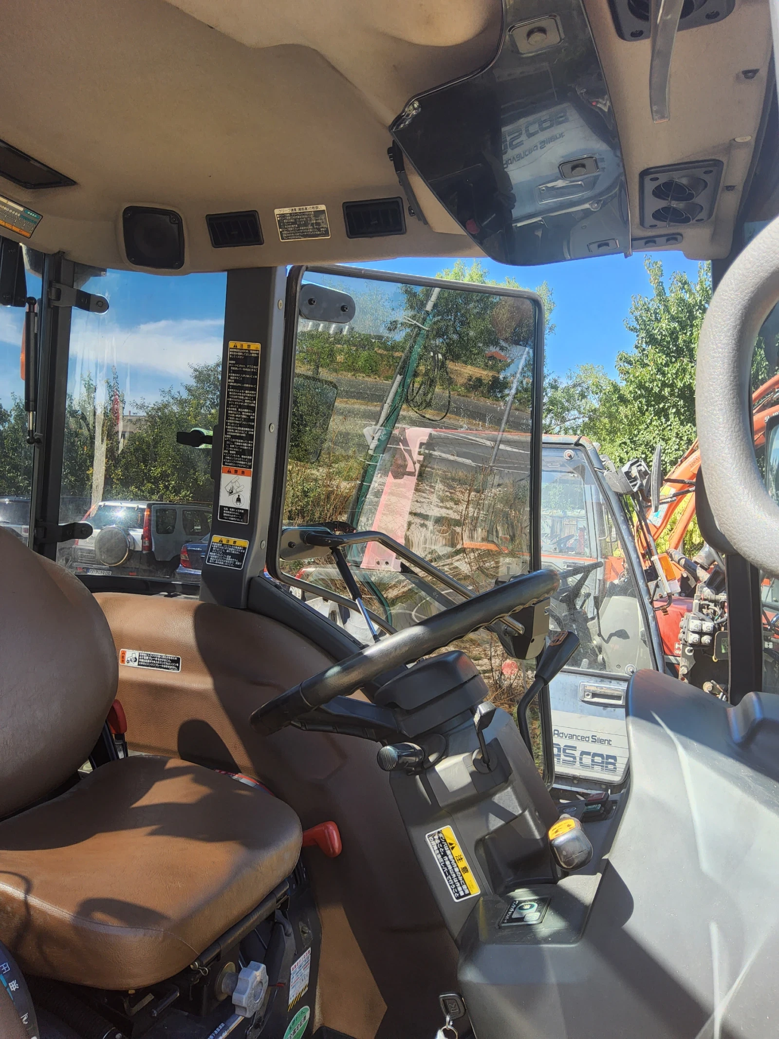 Трактор Kubota KL 55, снимка 8 - Селскостопанска техника - 55933346