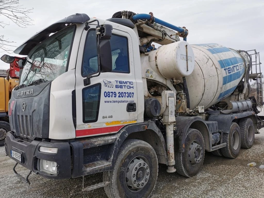 Бетон помпа Друга марка Astra 8448 32м., снимка 1