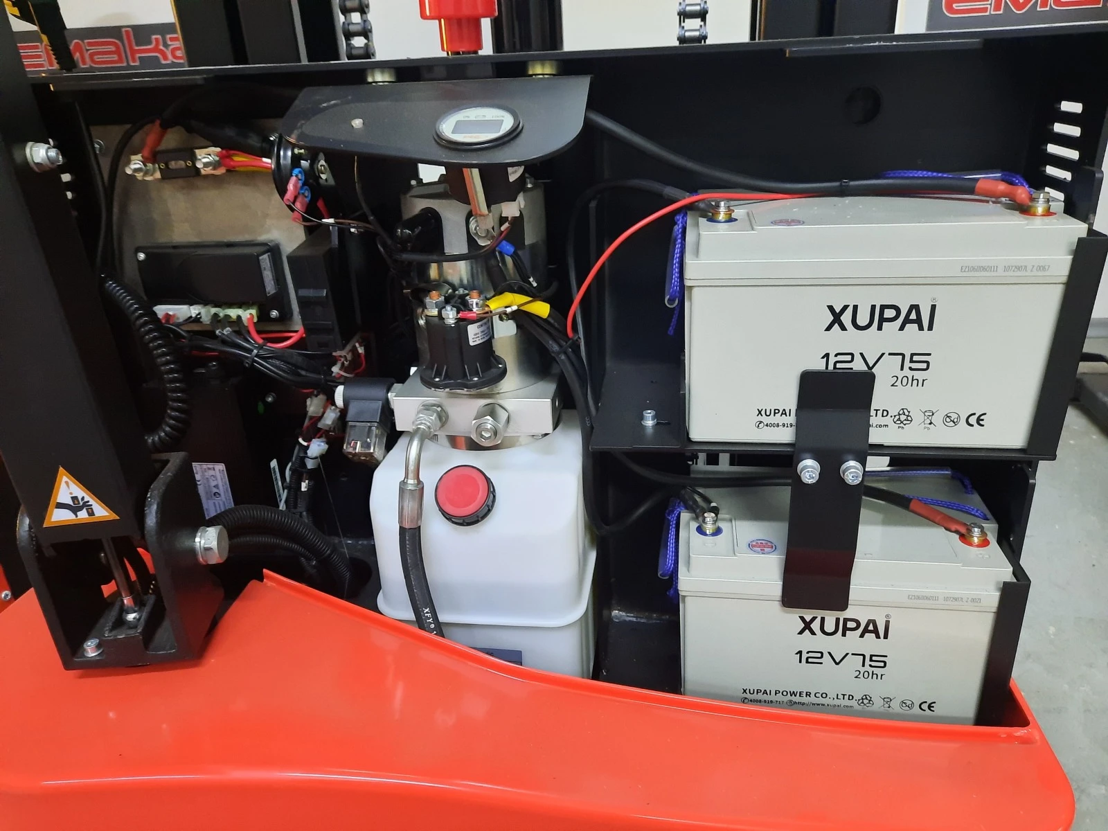  Atlet  | Mobile.bg   5