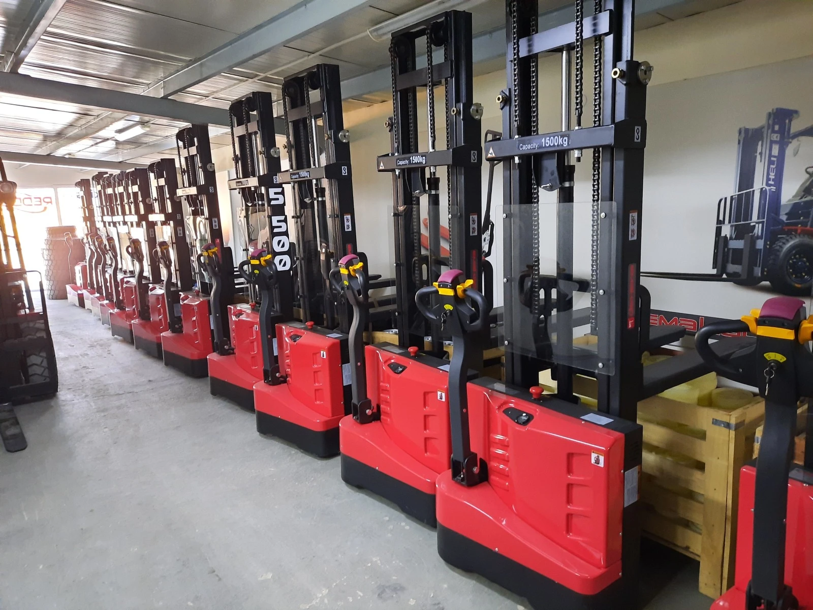  Atlet  | Mobile.bg   8