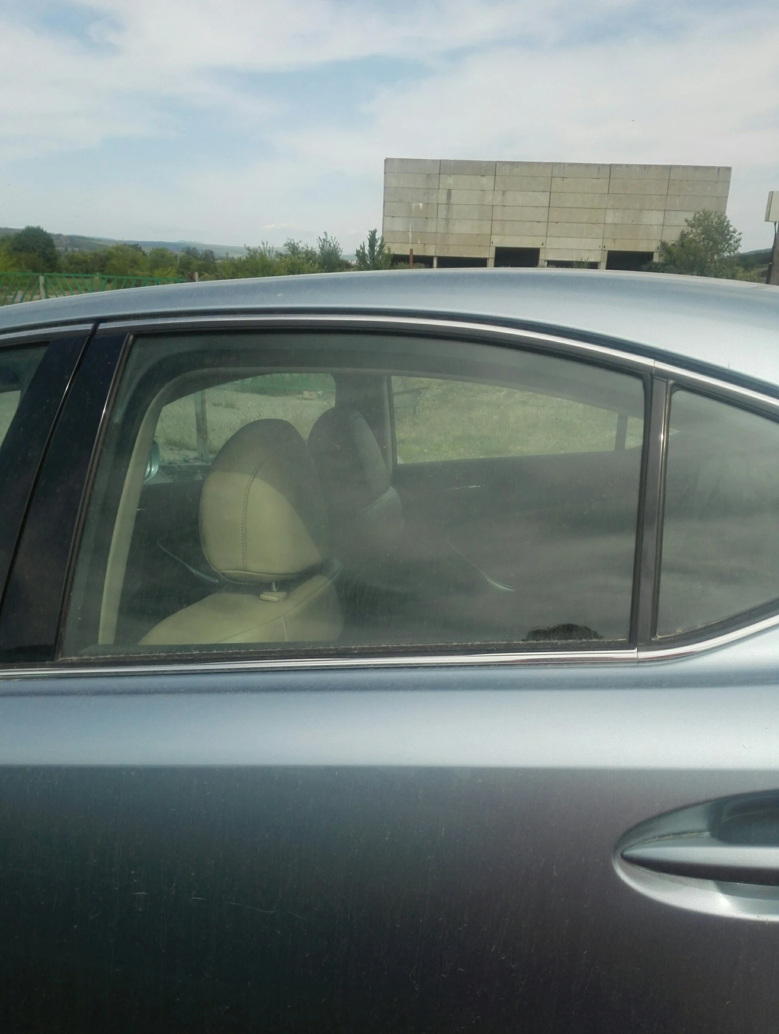 Стъкло задно ляво Лексус IS220