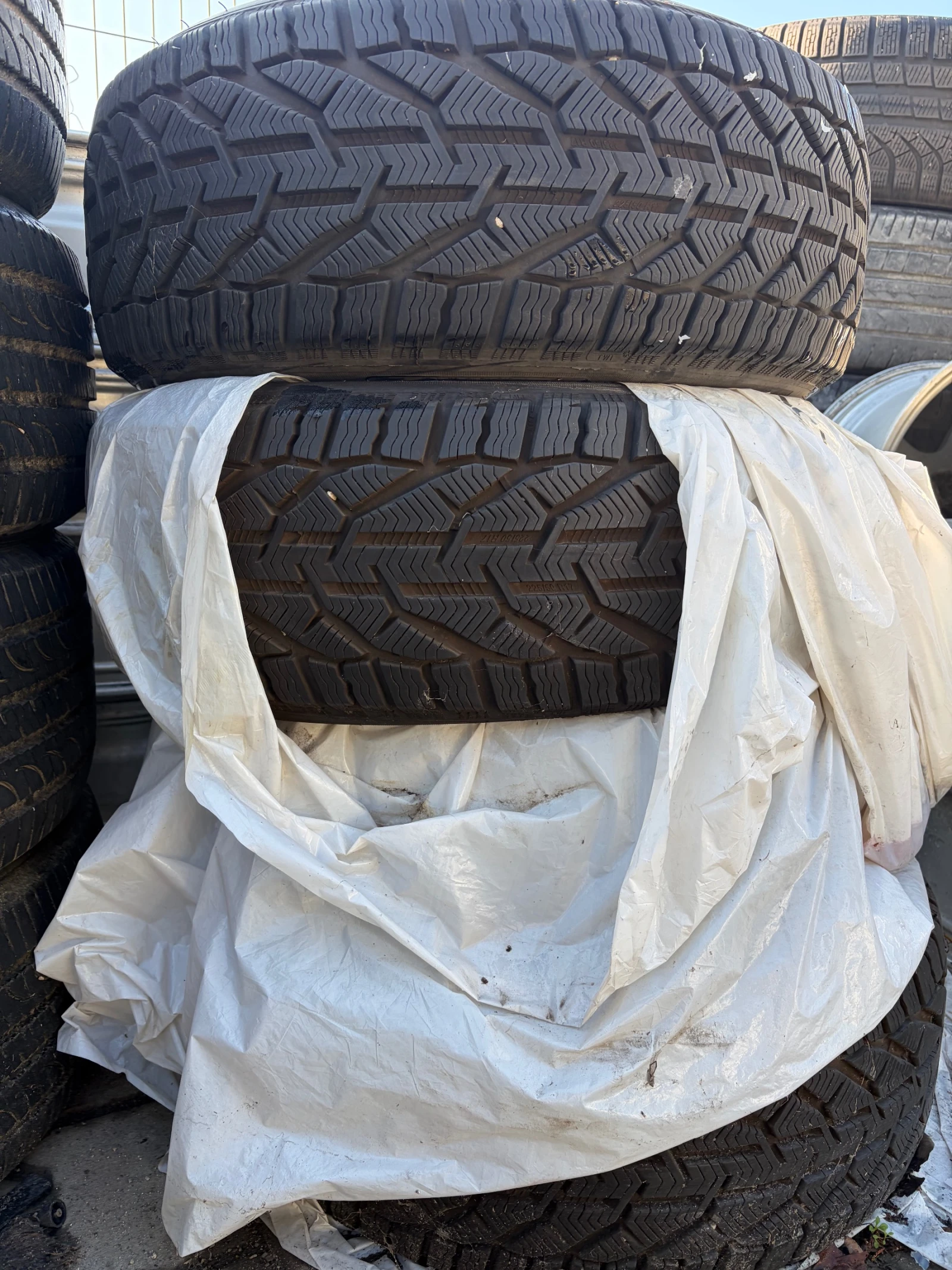 ���� 225/50R17 | Mobile.bg � ����������� 4