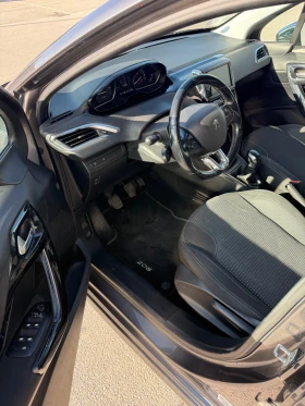 Peugeot 208, снимка 10