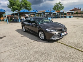 Toyota Camry 56000.km, снимка 9
