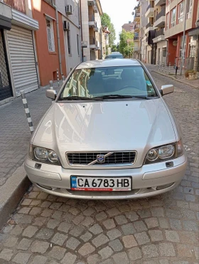  Volvo S40