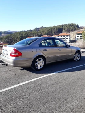 Mercedes-Benz E 220, снимка 3