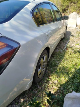 Nissan Altima - 4000 € / 7823.32 лв. - 94302193 5