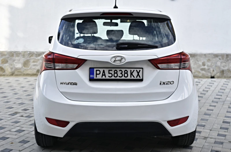 Hyundai I20 1.4i, снимка 4 - Автомобили и джипове - 44797027