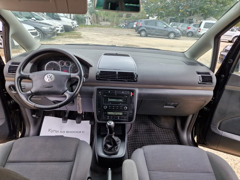 VW Sharan 1.9TDI/6ск./7места/4х4, снимка 12 - Автомобили и джипове - 47784485