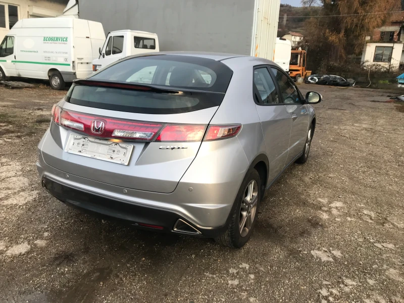 Honda Civic, снимка 6 - Автомобили и джипове - 48283567