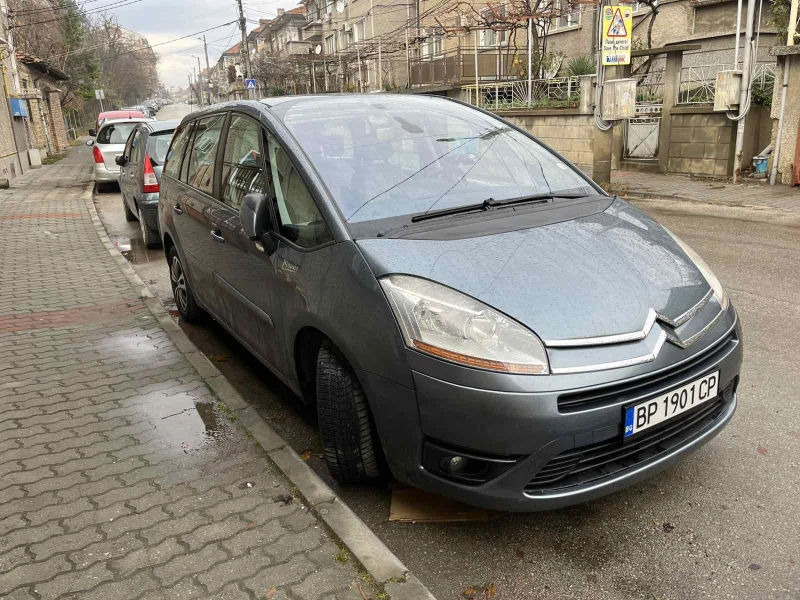 Citroen C4 Picasso, снимка 3 - Автомобили и джипове - 48376212