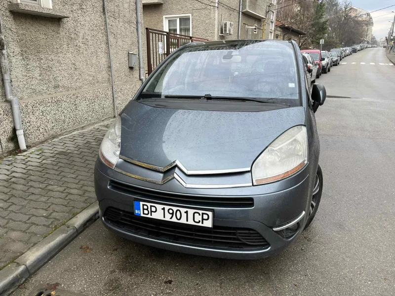 Citroen C4 Picasso, снимка 2 - Автомобили и джипове - 48376212