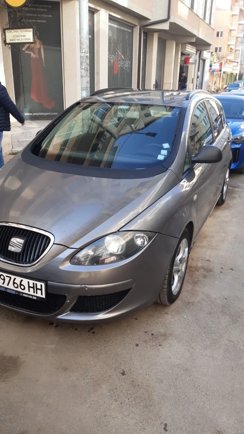 Seat Altea XL, снимка 2 - Автомобили и джипове - 48976906