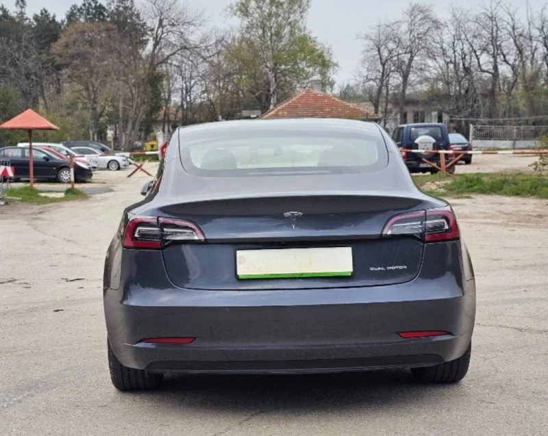 Tesla Model 3 Лична Кола, снимка 2 - Автомобили и джипове - 49982456
