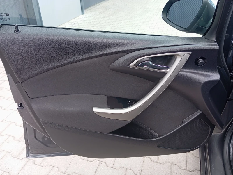 Opel Astra ЛИЗИНГ , снимка 8 - Автомобили и джипове - 50144299