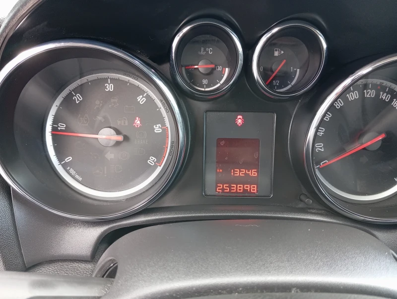 Opel Astra ЛИЗИНГ , снимка 12 - Автомобили и джипове - 50144299