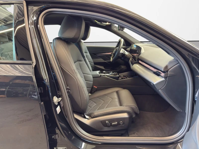 BMW i5 40e/LIM./340HP/M-SPORT/MEMORY/CAM/KLESS/L.ASS/858f, снимка 13 - Автомобили и джипове - 52168476