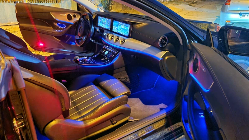 Mercedes-Benz E 220 AMG/4X4 9G, снимка 15 - Автомобили и джипове - 52697541