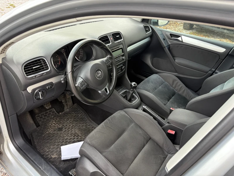 VW Golf 1.4TSI/Highline, снимка 8 - Автомобили и джипове - 52535631