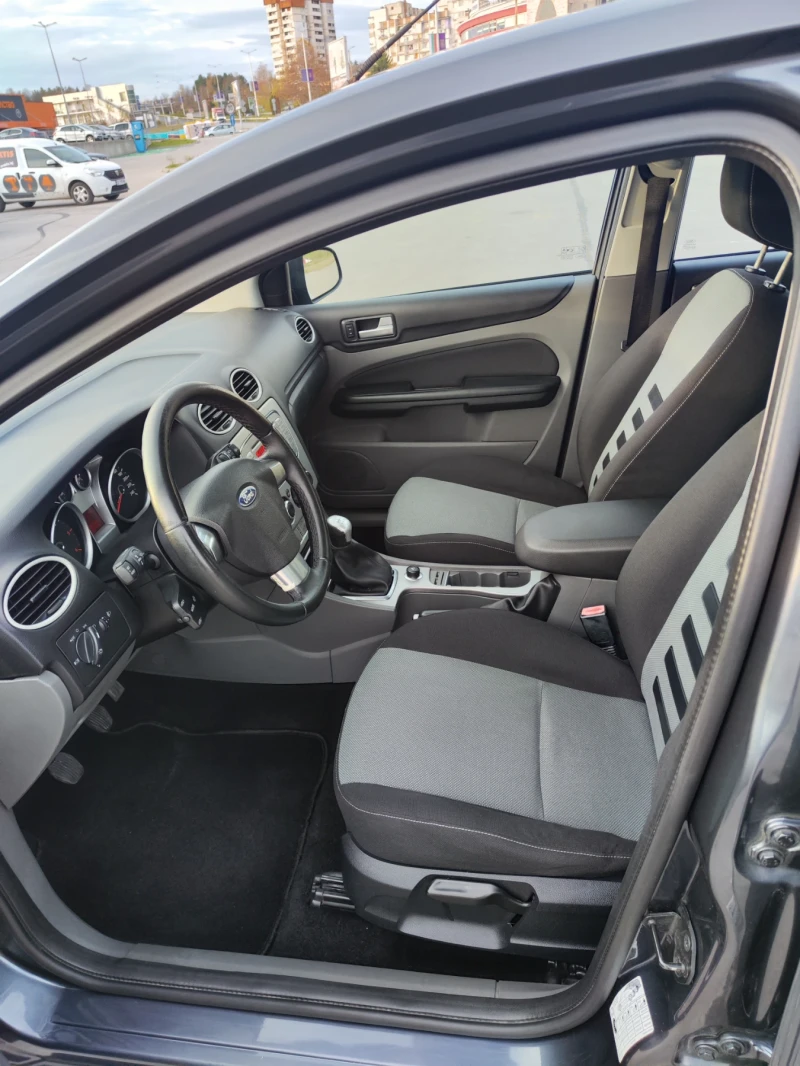 Ford Focus 1.6 TDCI, снимка 2 - Автомобили и джипове - 52553215