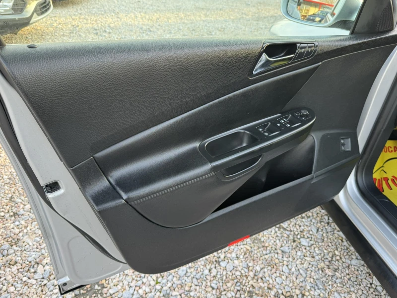 VW Passat 2.0TDI, снимка 11 - Автомобили и джипове - 52839321