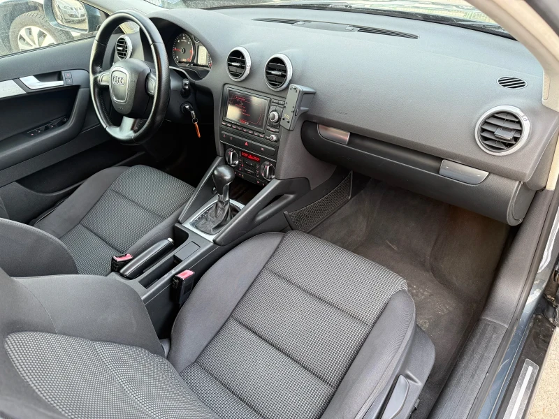 Audi A3 2.0(140к.с.)ПОДГРЕВ* АВТОПИЛОТ* ПАРКТРОНИК, снимка 14 - Автомобили и джипове - 53541984
