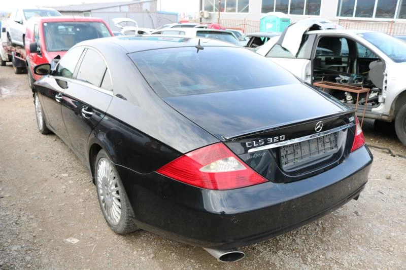 Mercedes-Benz CLS 320, снимка 6 - Автомобили и джипове - 28220702