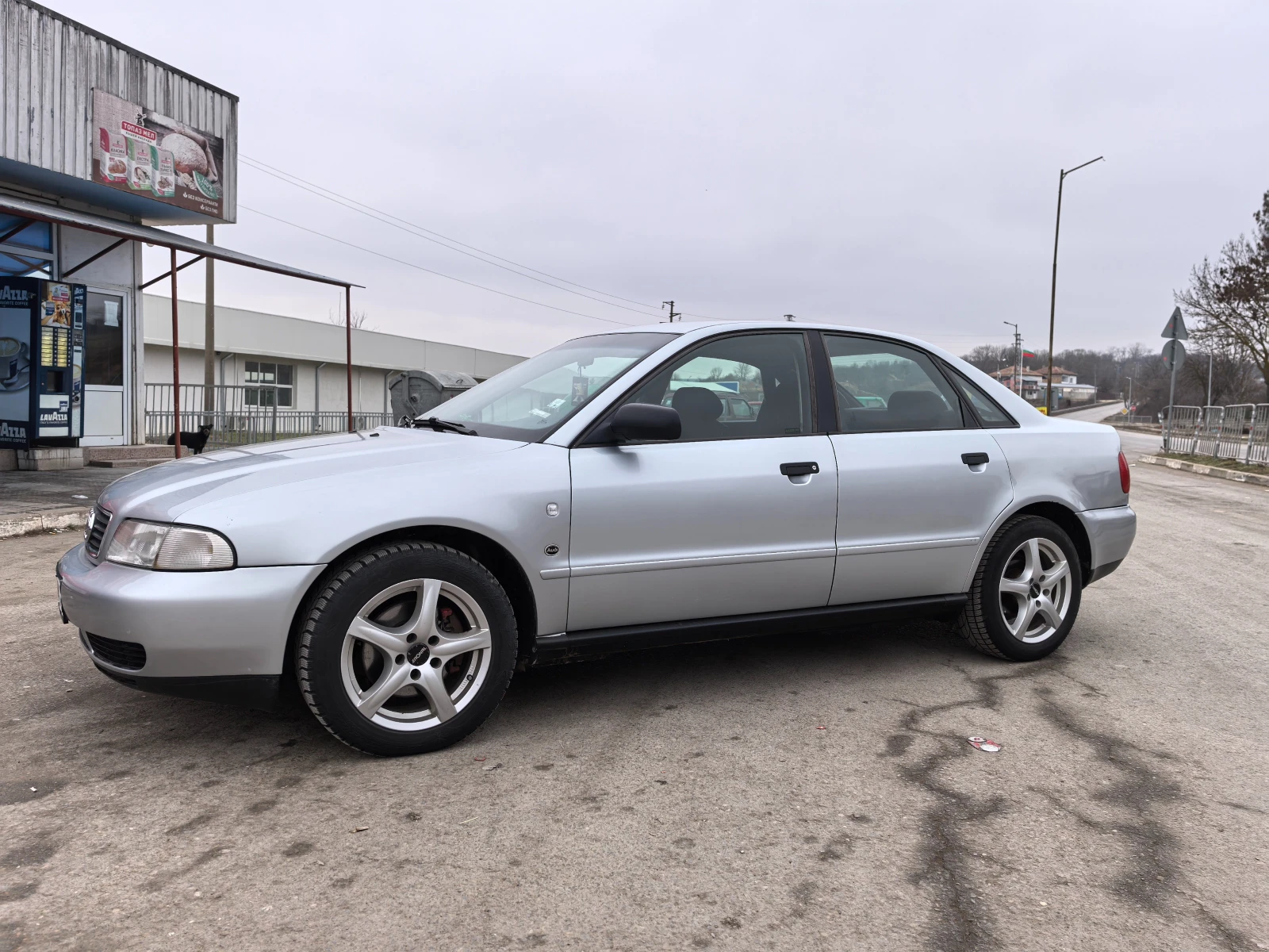 Audi A4 1.8T, снимка 1