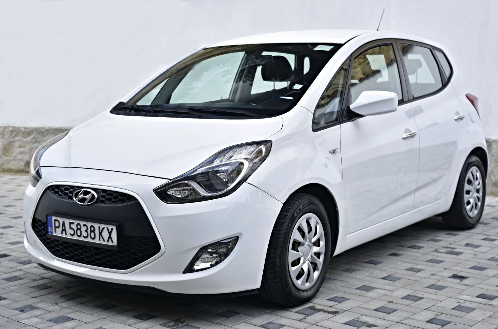 Hyundai I20 1.4i - изображение 2