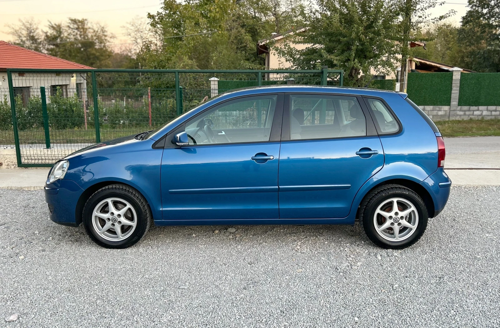 VW Polo 1.4TDI 70кс КЛИМАТРОНИК - изображение 7