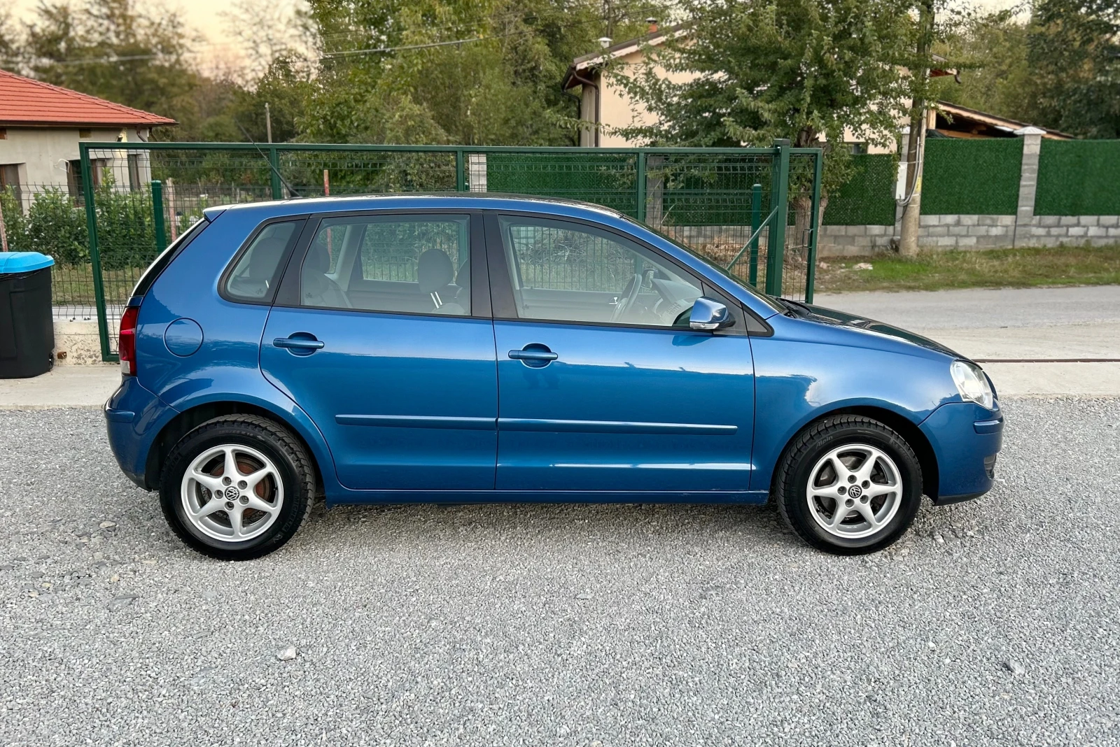 VW Polo 1.4TDI 70кс КЛИМАТРОНИК - изображение 8