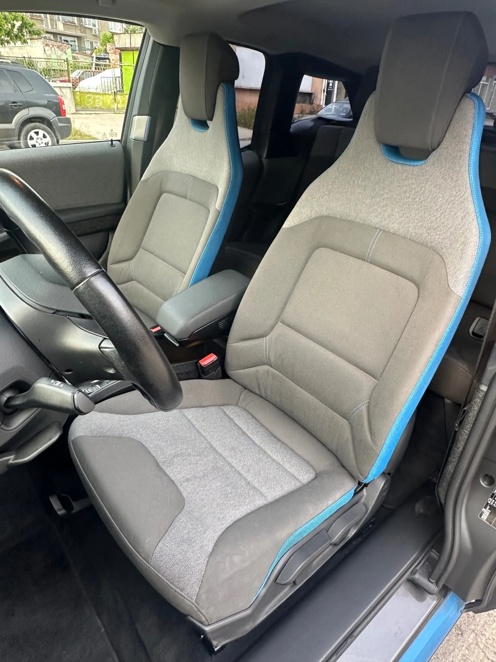 BMW i3 i3S 120/42kW/Термо помпа/CarPlay/Камера/Партроник - изображение 9