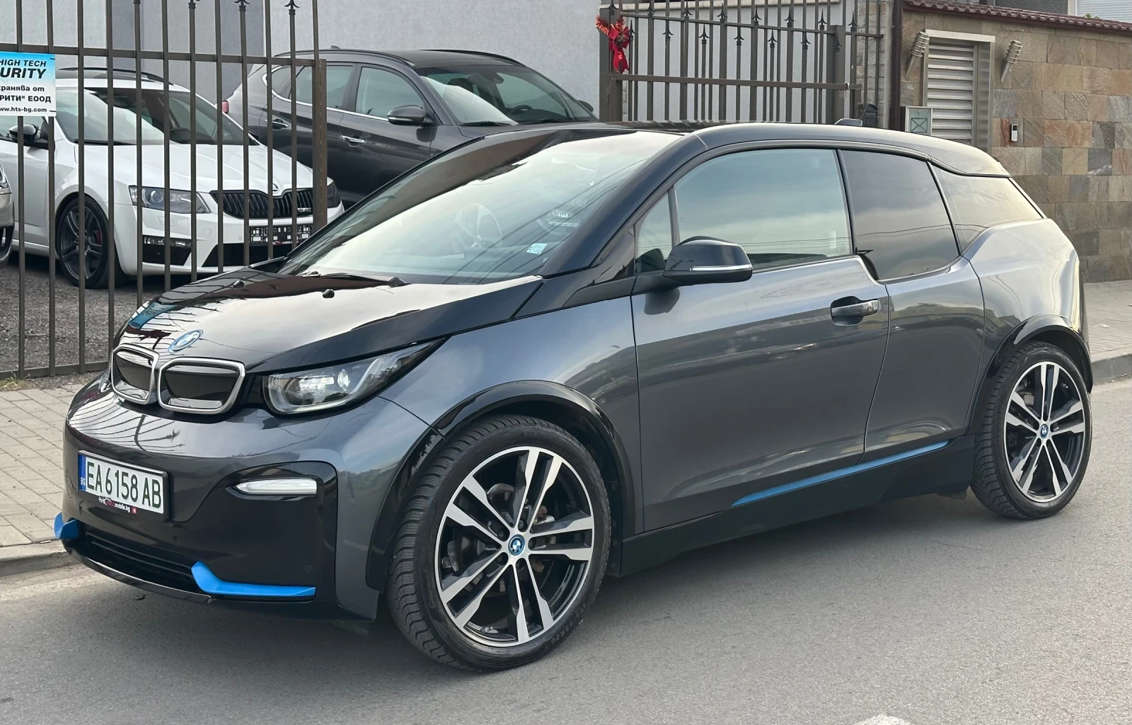 BMW i3 i3S 120/42kW/Термо помпа/CarPlay/Камера/Партроник - изображение 5