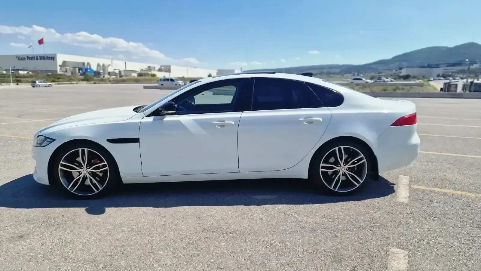 Jaguar Xf  - изображение 2