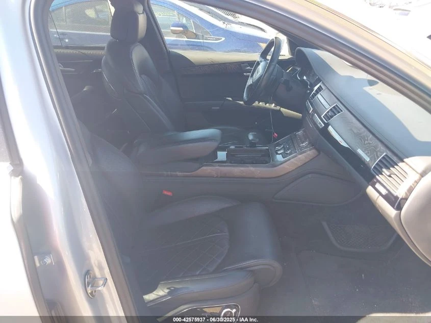 Audi A8 2016 AUDI A8 L 4.0T SPORT - изображение 10