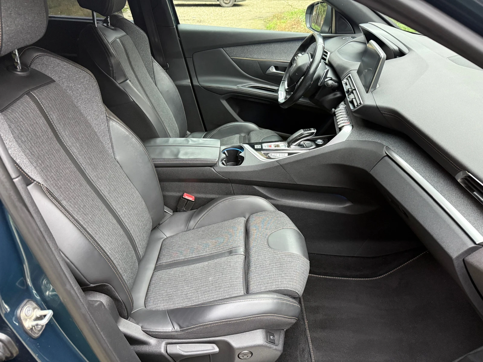 Peugeot 5008 1.6 HDI GT Line 6+ 1 | Mobile.bg � ����������� 12
