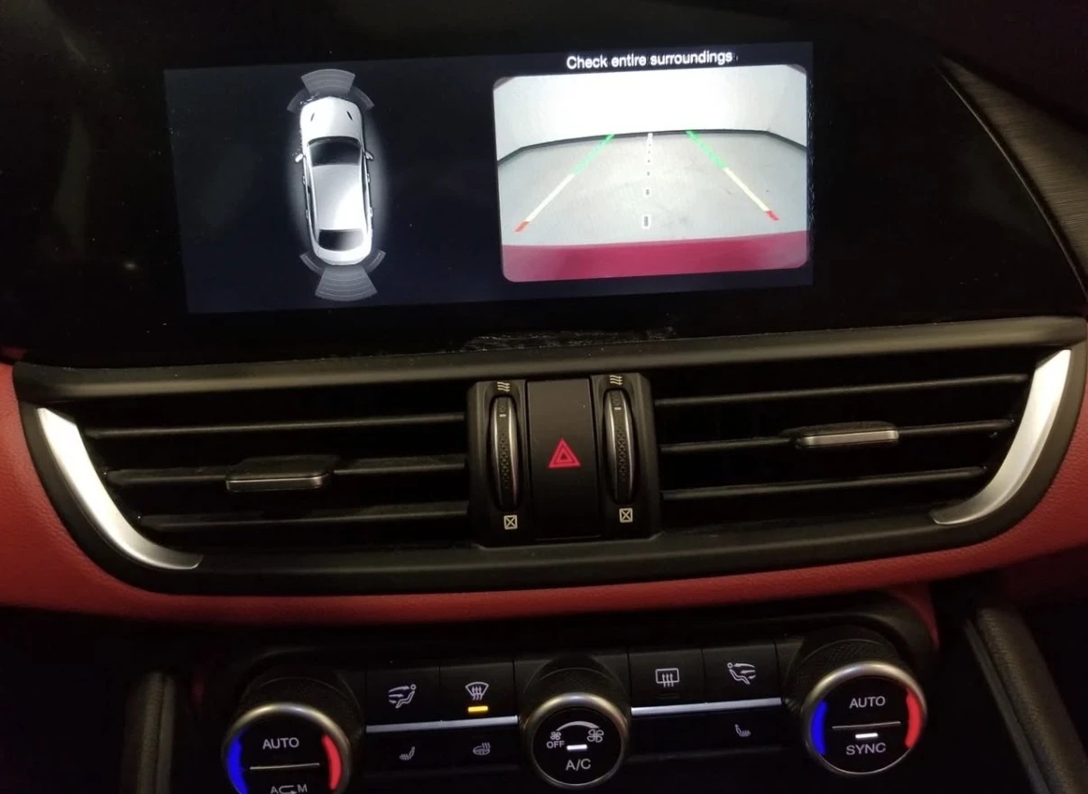 Alfa Romeo Giulia Q4 * * CARFAX * * ���� ������ * *  | Mobile.bg � ����������� 12