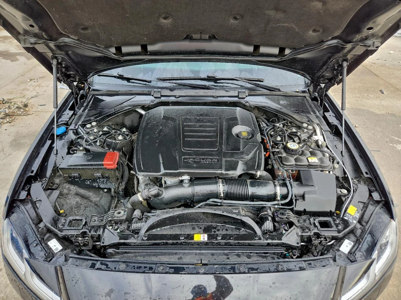 Jaguar Xf DIGITAL* KEYLESS* КЛИП НА МОТОРА* PREMIUM AUDIO, снимка 11 - Автомобили и джипове - 53687681