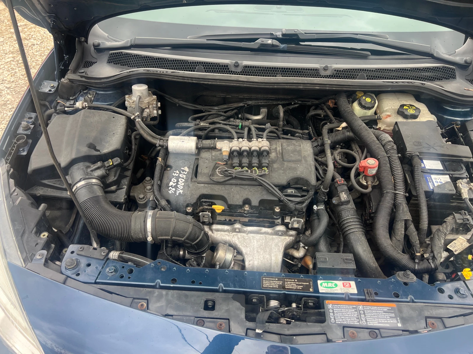 Opel Astra 1, 4 GPL 140к.с, снимка 16 - Автомобили и джипове - 53902782