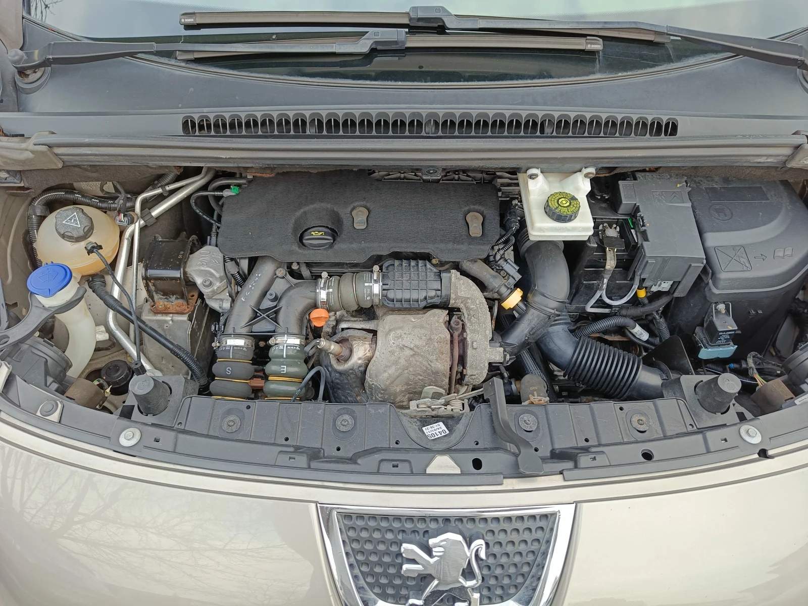 Peugeot 3008 1.6 HDI BARTER 109, снимка 16 - Автомобили и джипове - 53964508