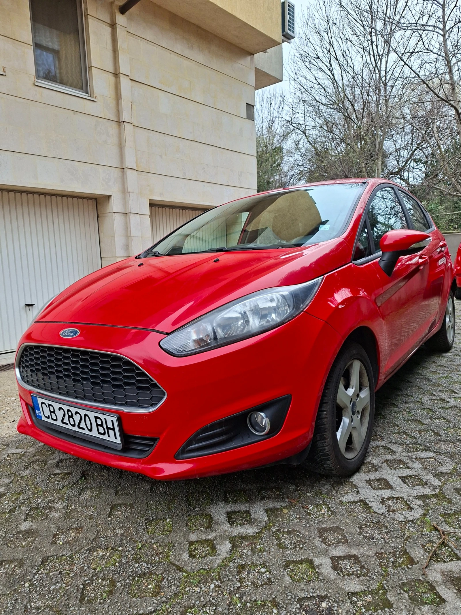 Ford Fiesta 1, 25, снимка 2 - Автомобили и джипове - 54013308