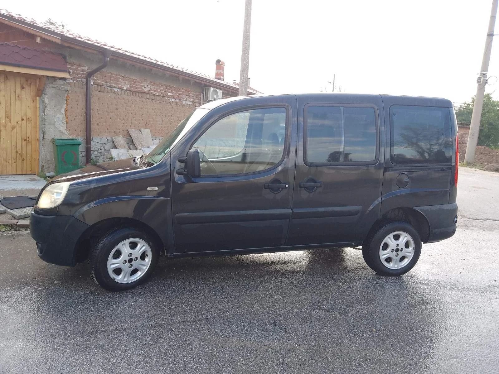 Fiat Doblo 1.6 БЕНЗИН-ГАЗ , снимка 2 - Автомобили и джипове - 54158848