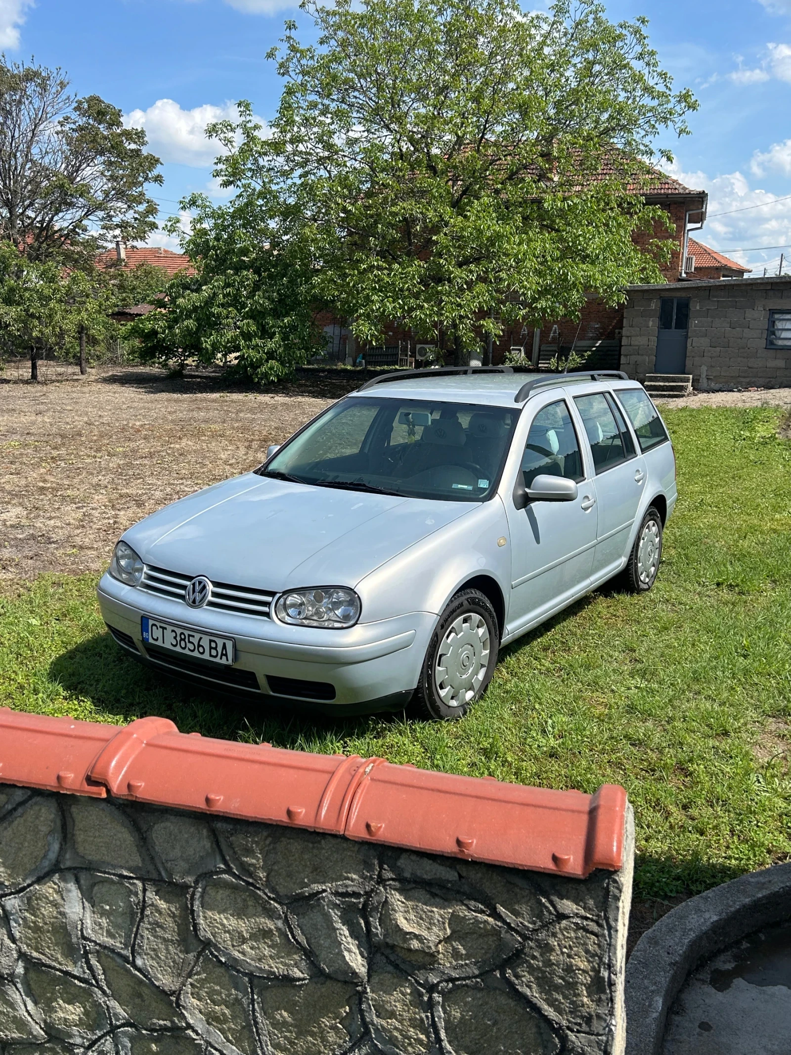 VW Golf