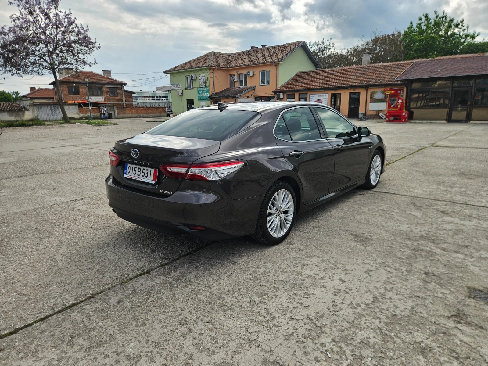 Toyota Camry 56000.km, снимка 7 - Автомобили и джипове - 54544481