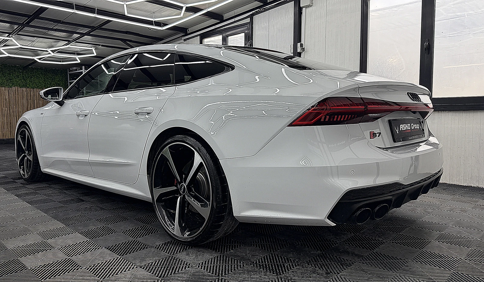 Audi A7 S-line+ + + /KeylessGo/Soft close/RS7/СОБСТВЕН ЛИЗ, снимка 4 - Автомобили и джипове - 54675271