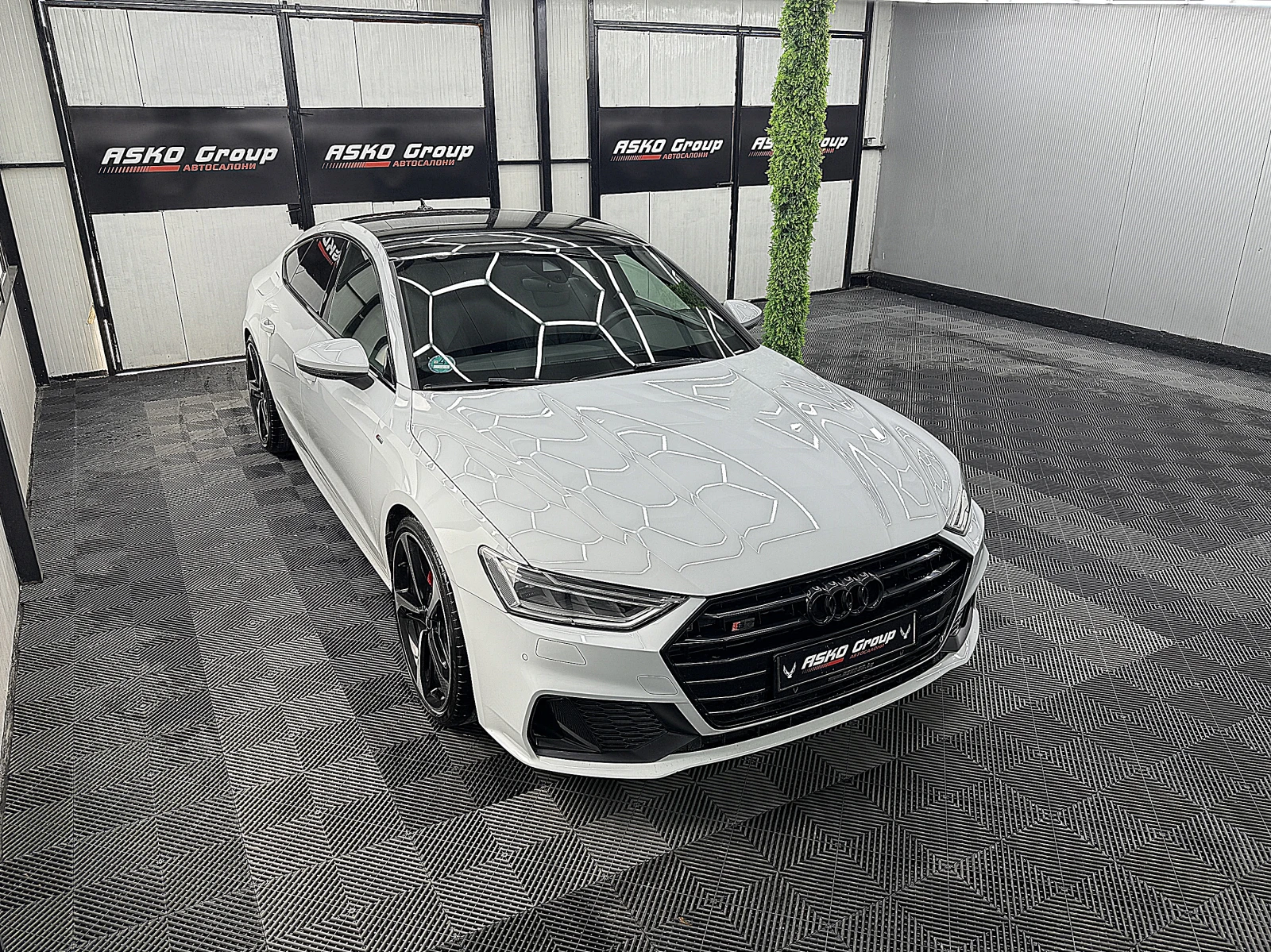Audi A7 S-line+ + + /KeylessGo/Soft close/RS7/СОБСТВЕН ЛИЗ, снимка 8 - Автомобили и джипове - 54675271