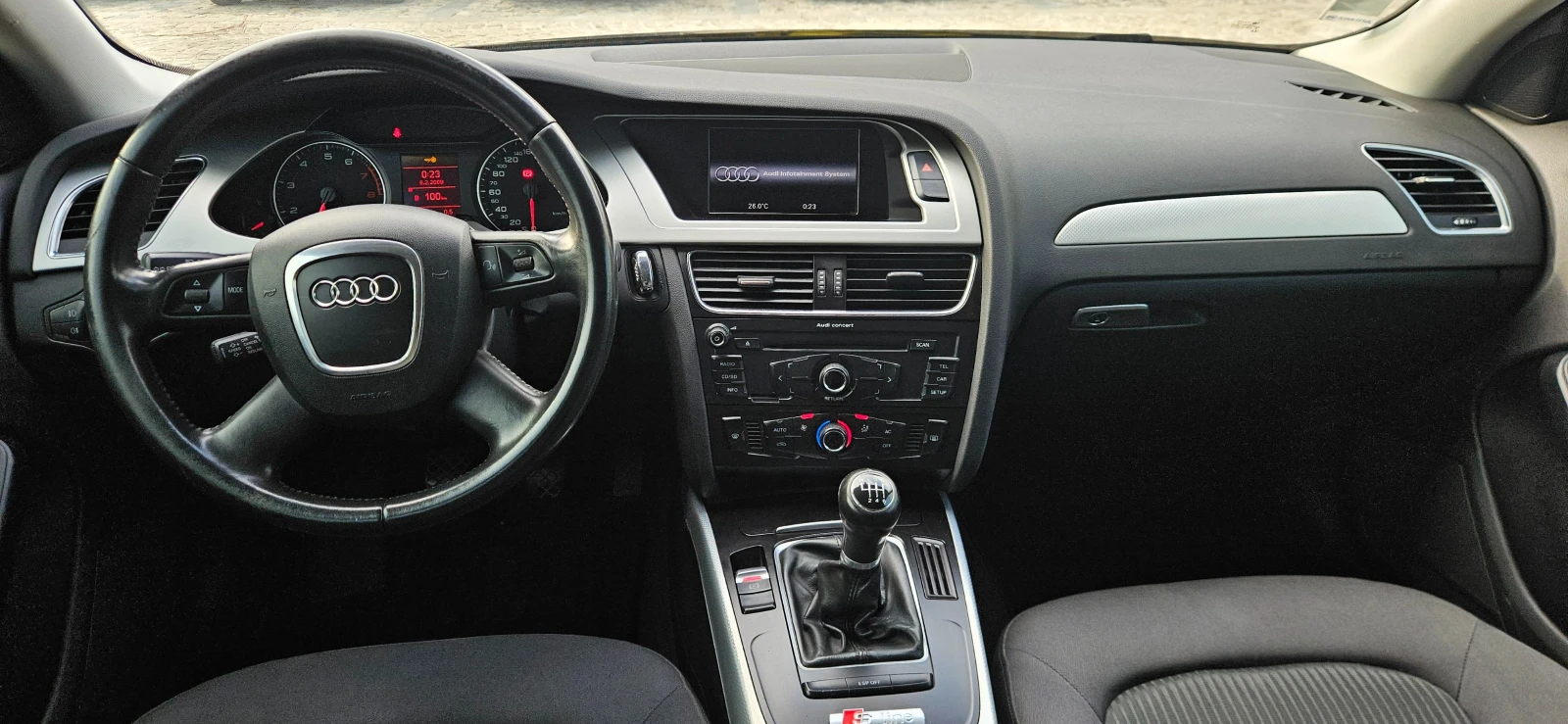 Audi A4 1.8 TFSI , снимка 7 - Автомобили и джипове - 54688132