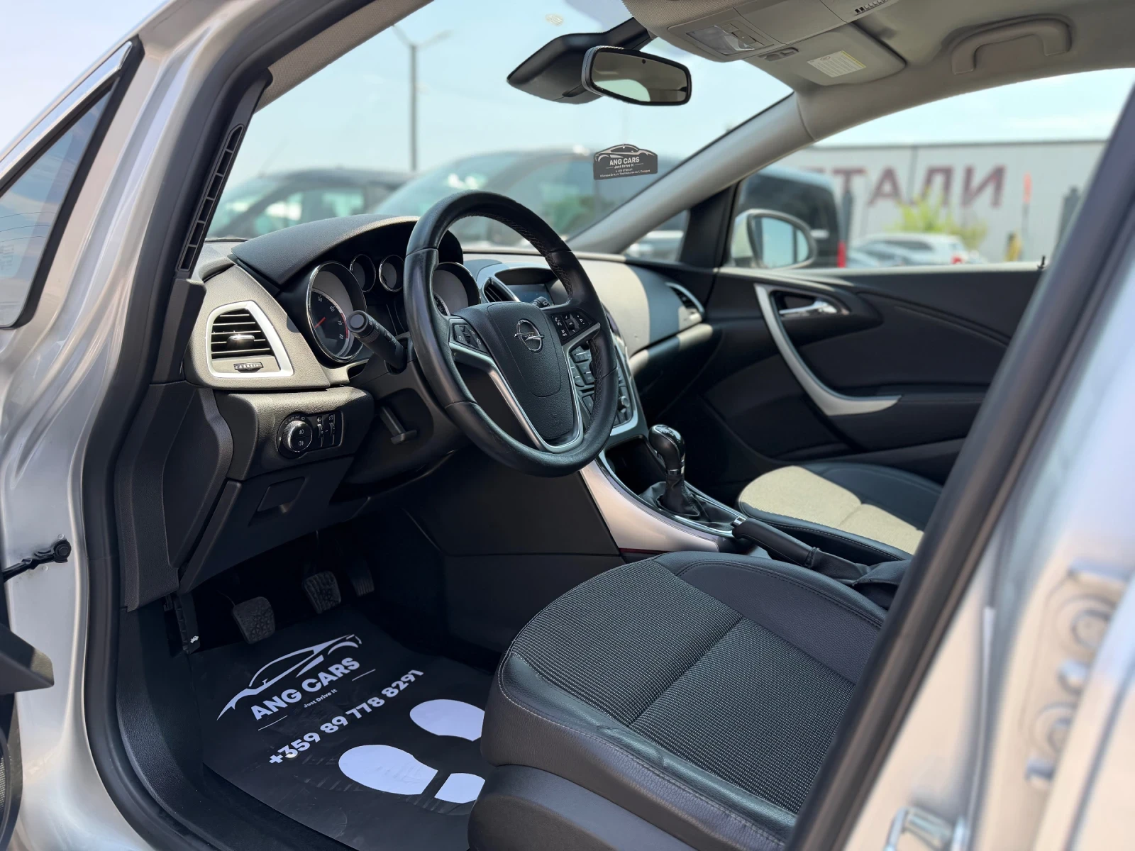 Opel Astra * 1.4T* LPG* Facelift* 2014* , снимка 9 - Автомобили и джипове - 55653874